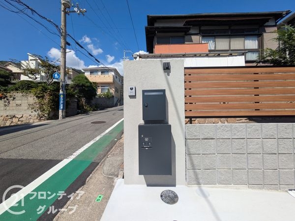 神戸市灘区高尾通1丁目　新築一戸建て