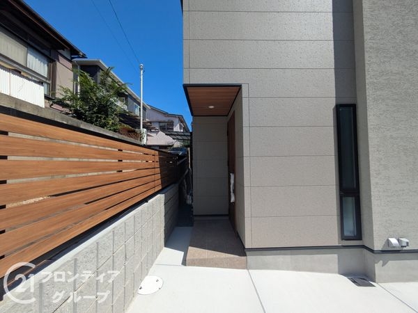 神戸市灘区高尾通1丁目　新築一戸建て