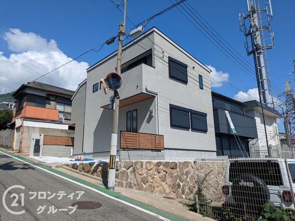 神戸市灘区高尾通1丁目　新築一戸建て
