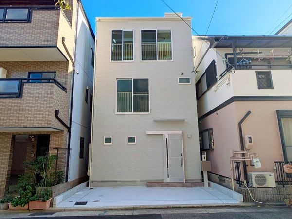 神戸市兵庫区金平町１丁目　新築一戸建て
