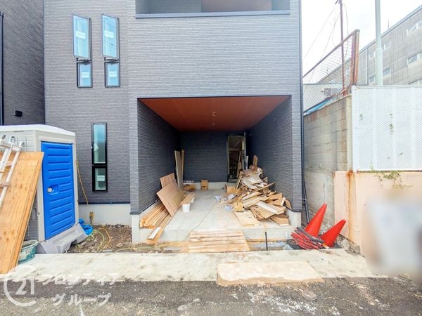 神戸市兵庫区上庄通２丁目　新築一戸建て　１号棟