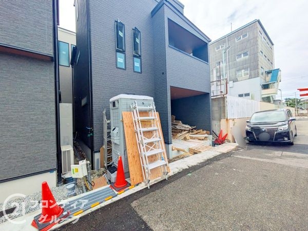 神戸市兵庫区上庄通２丁目　新築一戸建て　１号棟