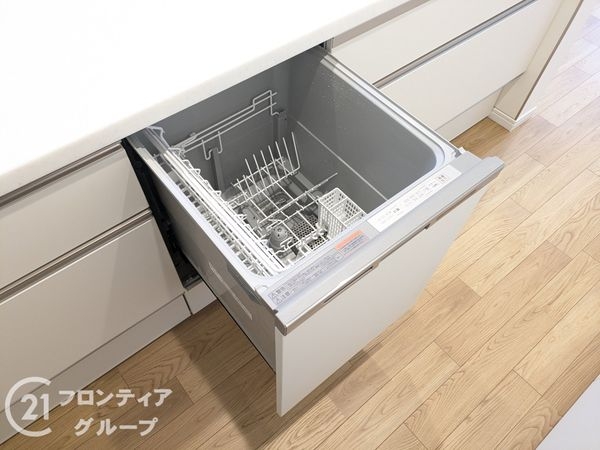 神戸市兵庫区上庄通２丁目　新築一戸建て　３号棟