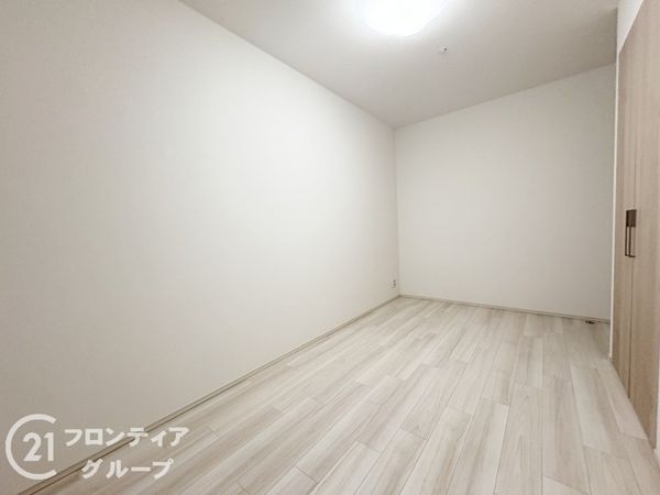 ディアエスタミオ西岡本　中古マンション