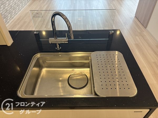 ディアエスタミオ西岡本　中古マンション