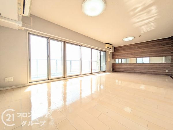 インプレストエクリュ　中古マンション