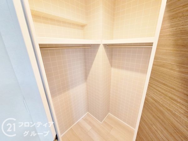 ワコーレ神戸本山ガーデンズ 中古マンション(収納)