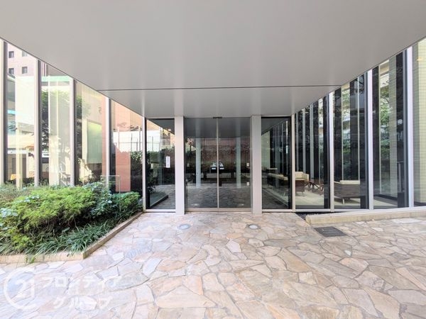 トア山手ザ・神戸タワー 中古マンション(エントランス)