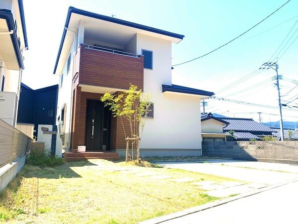 福岡市早良区東入部8丁目戸建