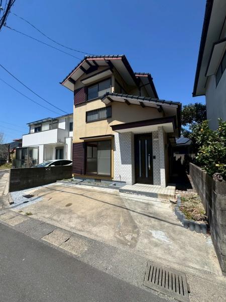 福岡市早良区脇山2丁目戸建