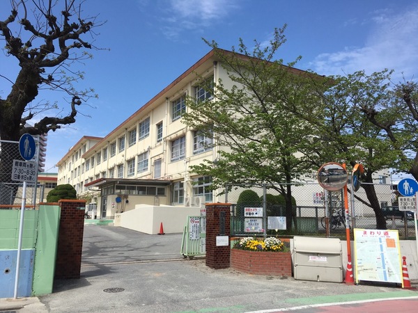 福岡市西区野方6丁目の中古一戸建て(福岡市立壱岐小学校)
