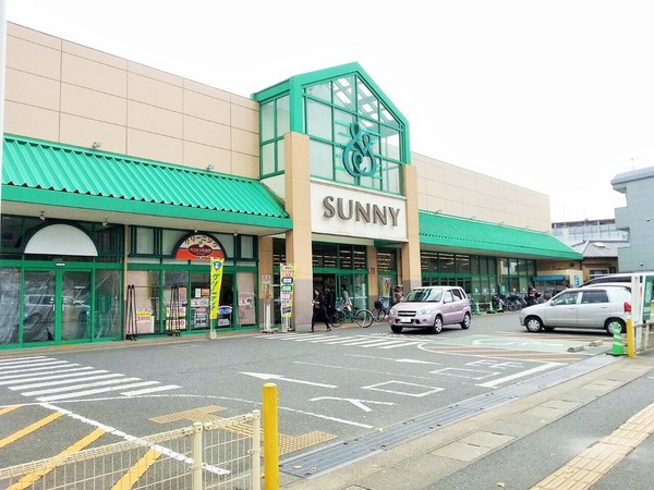レークヒルズ野多目三番館(サニー向新町店)