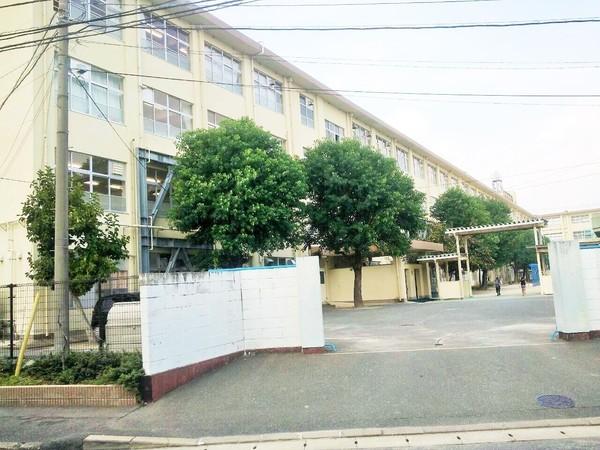 美室団地3号棟(福岡市立有田小学校)