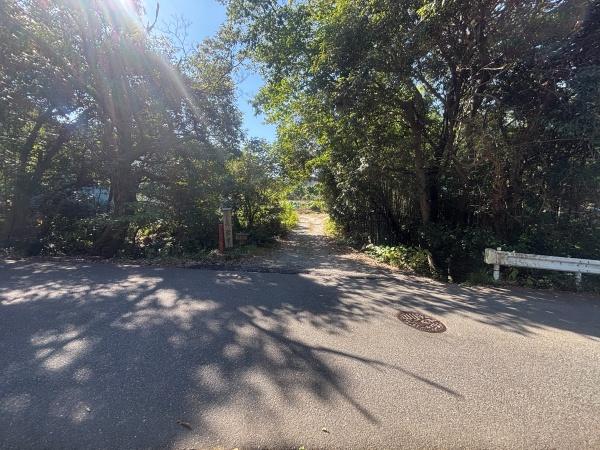 福岡市早良区大字西油山の土地