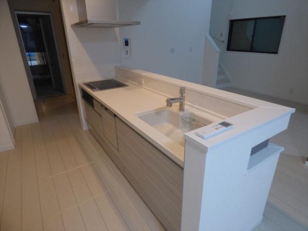 知多郡武豊町字平井5丁目の中古一戸建て(キッチン)