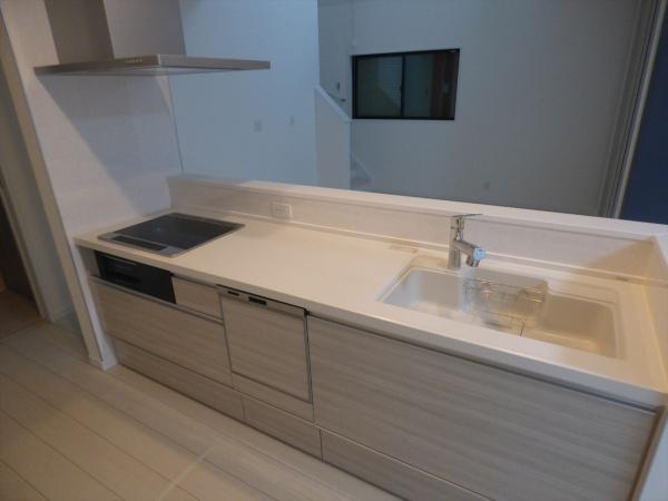 知多郡武豊町字平井5丁目の中古一戸建て(キッチン)