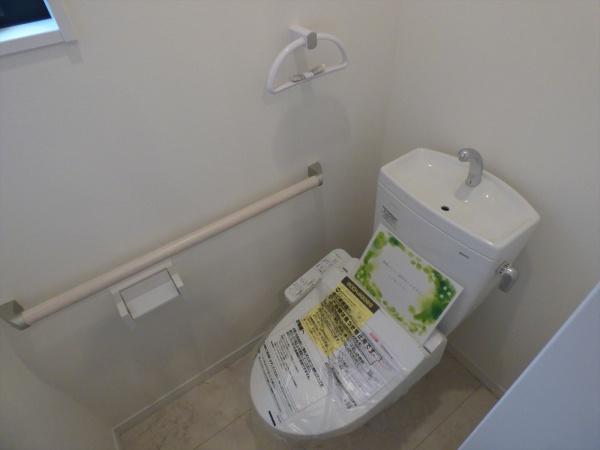 知多郡武豊町字平井5丁目の中古一戸建て(トイレ)