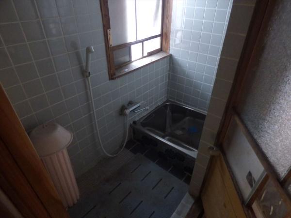 知多郡南知多町大字豊浜字内田の中古一戸建て(バス)