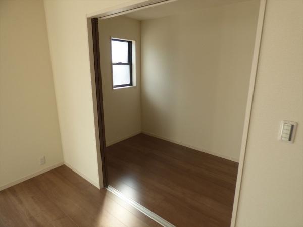 半田市住吉町４丁目　2号棟