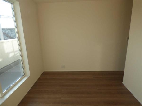 武豊町大字冨貴字市場　１号棟