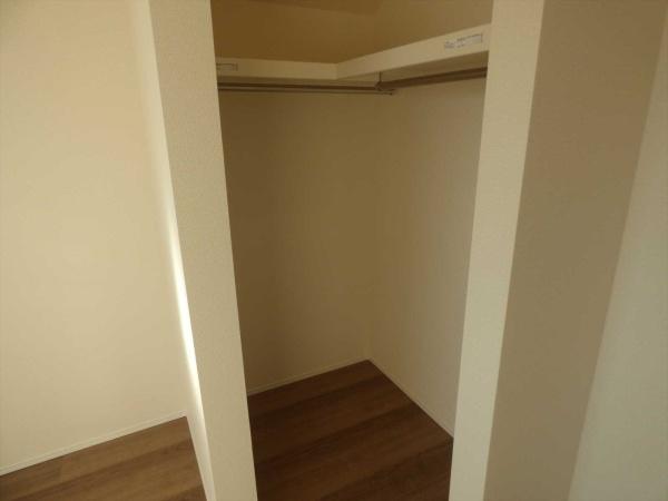 武豊町大字冨貴字市場　１号棟