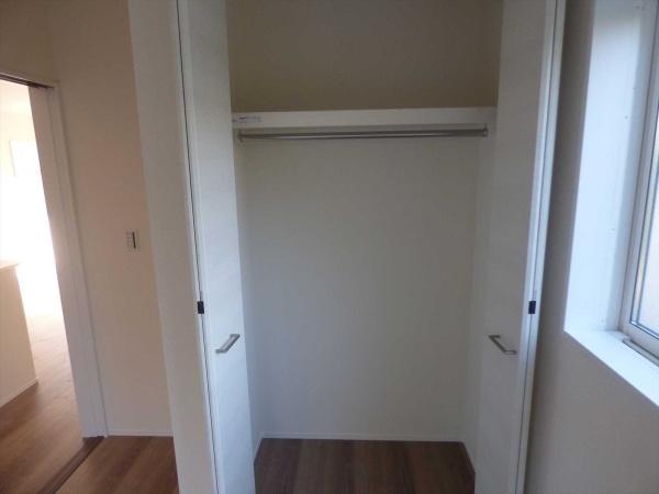 武豊町大字冨貴字市場　２号棟