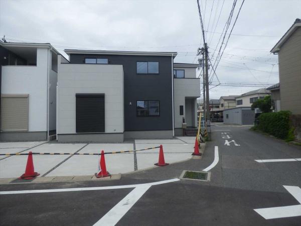 半田市港町　３号棟