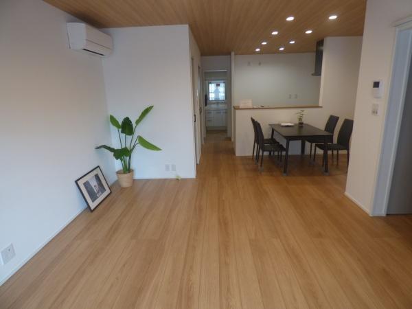 半田市東郷町１期　１号棟