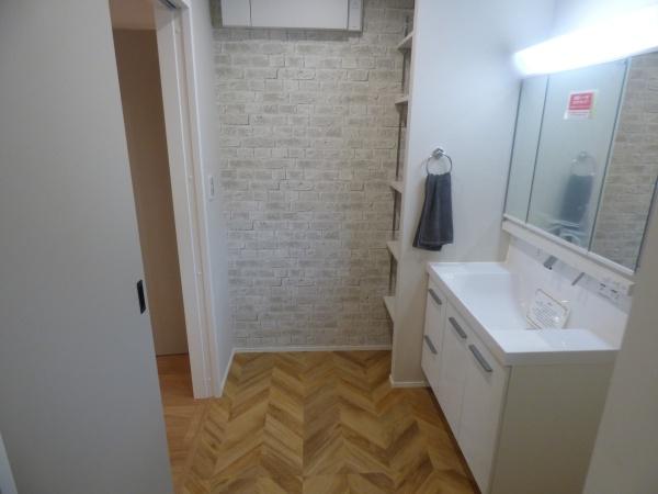 半田市東郷町１期　１号棟