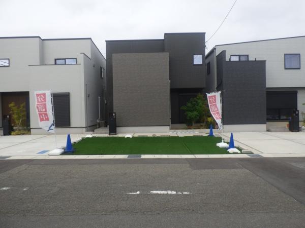 半田市天神町の中古一戸建て