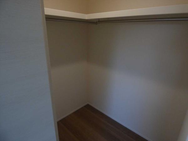 武豊町大字冨貴字市場　３号棟