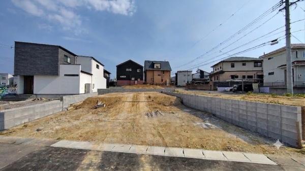武豊町大字冨貴字新薄里　2号棟