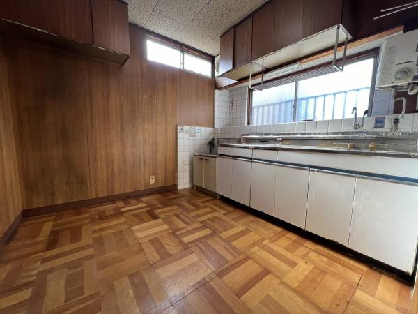 京都市右京区太秦森ケ前町の中古一戸建