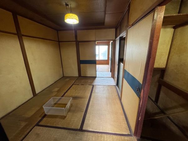 京都市右京区太秦開日町の中古一戸建て