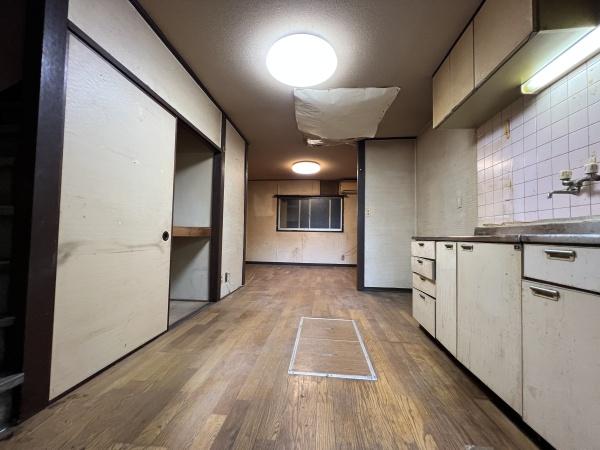 京都市右京区鳴滝安井殿町の中古一戸建て