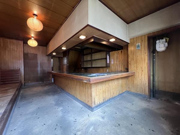 京都市山科区西野山中鳥井町の中古テラスハウス