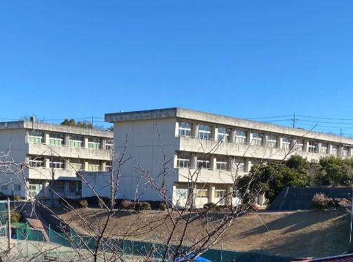 市原市青葉台６丁目の中古一戸建て(市原市立姉崎東中学校)