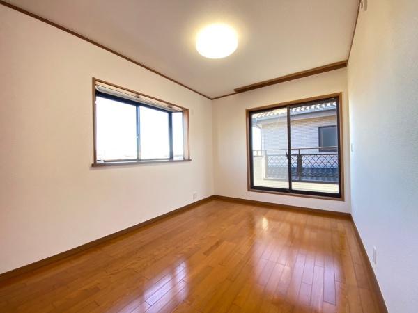 千葉市緑区古市場町の中古一戸建て