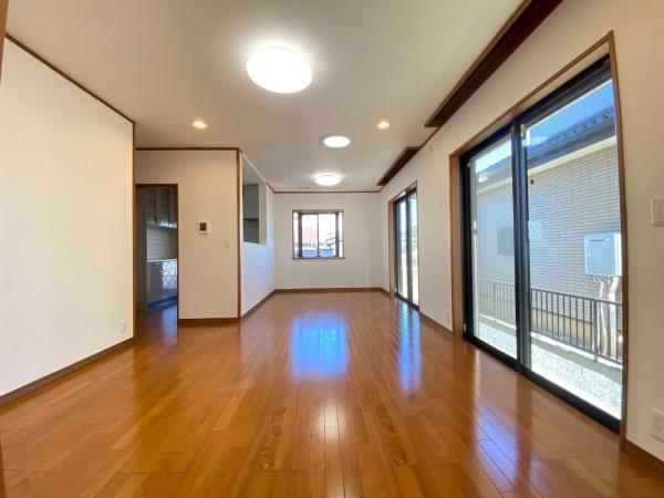 千葉市緑区古市場町　中古戸建て