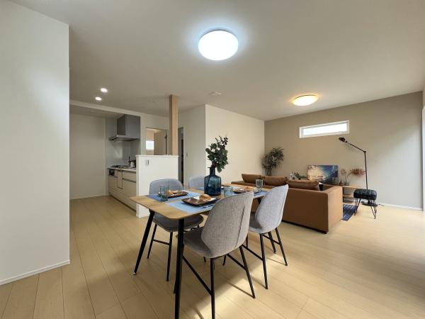 千葉市若葉区小倉台7丁目　新築戸建