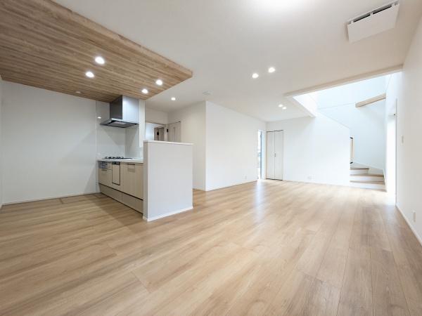 千葉市若葉区愛生町　新築戸建