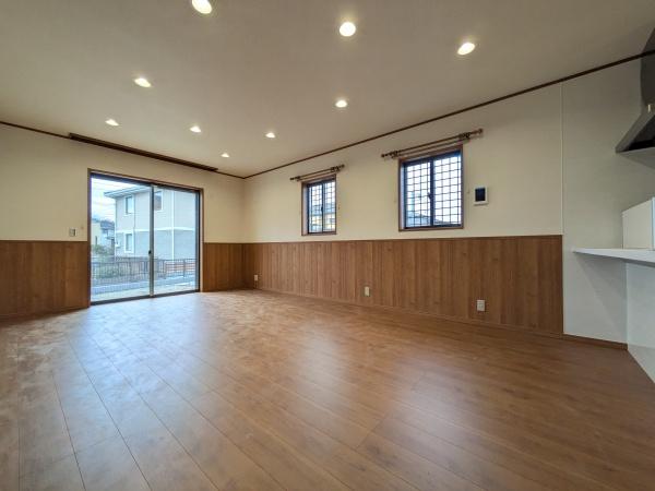 千葉市中央区星久喜町　新築戸建て