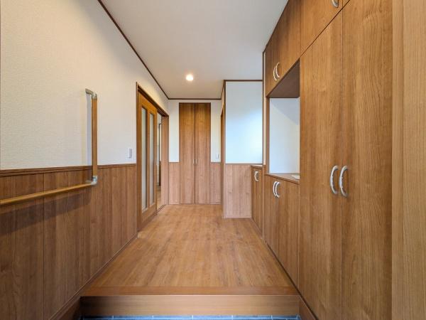 千葉市中央区星久喜町　新築戸建て