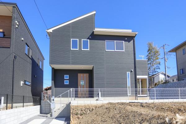 千葉市中央区南生実町　新築戸建