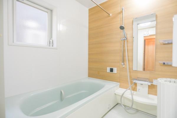 千葉市若葉区貝塚町　中古戸建