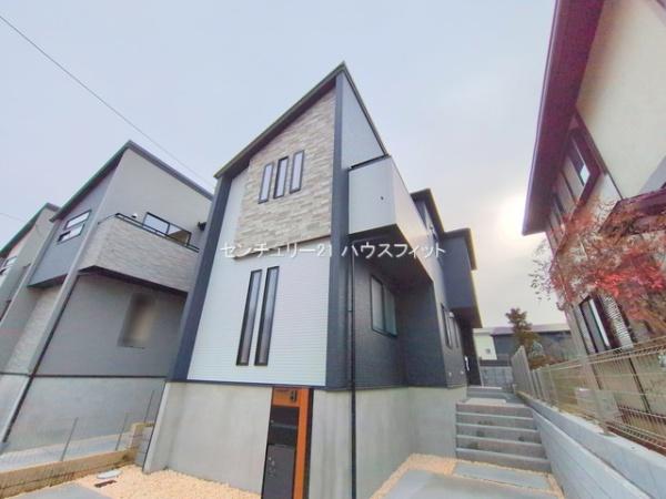 千葉市若葉区小倉台6丁目　新築戸建