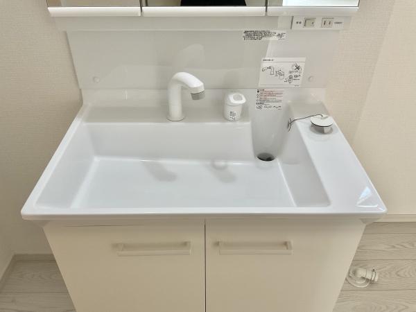 四街道市つくし座2丁目　新築戸建
