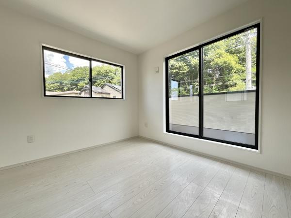 四街道市つくし座2丁目　新築戸建
