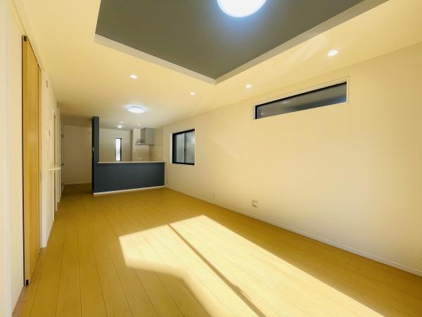 千葉市稲毛区穴川４丁目の新築一戸建