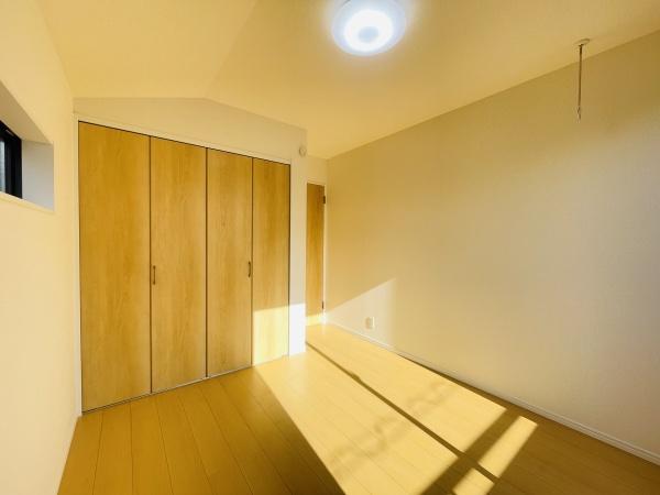 千葉市稲毛区穴川４丁目の新築一戸建